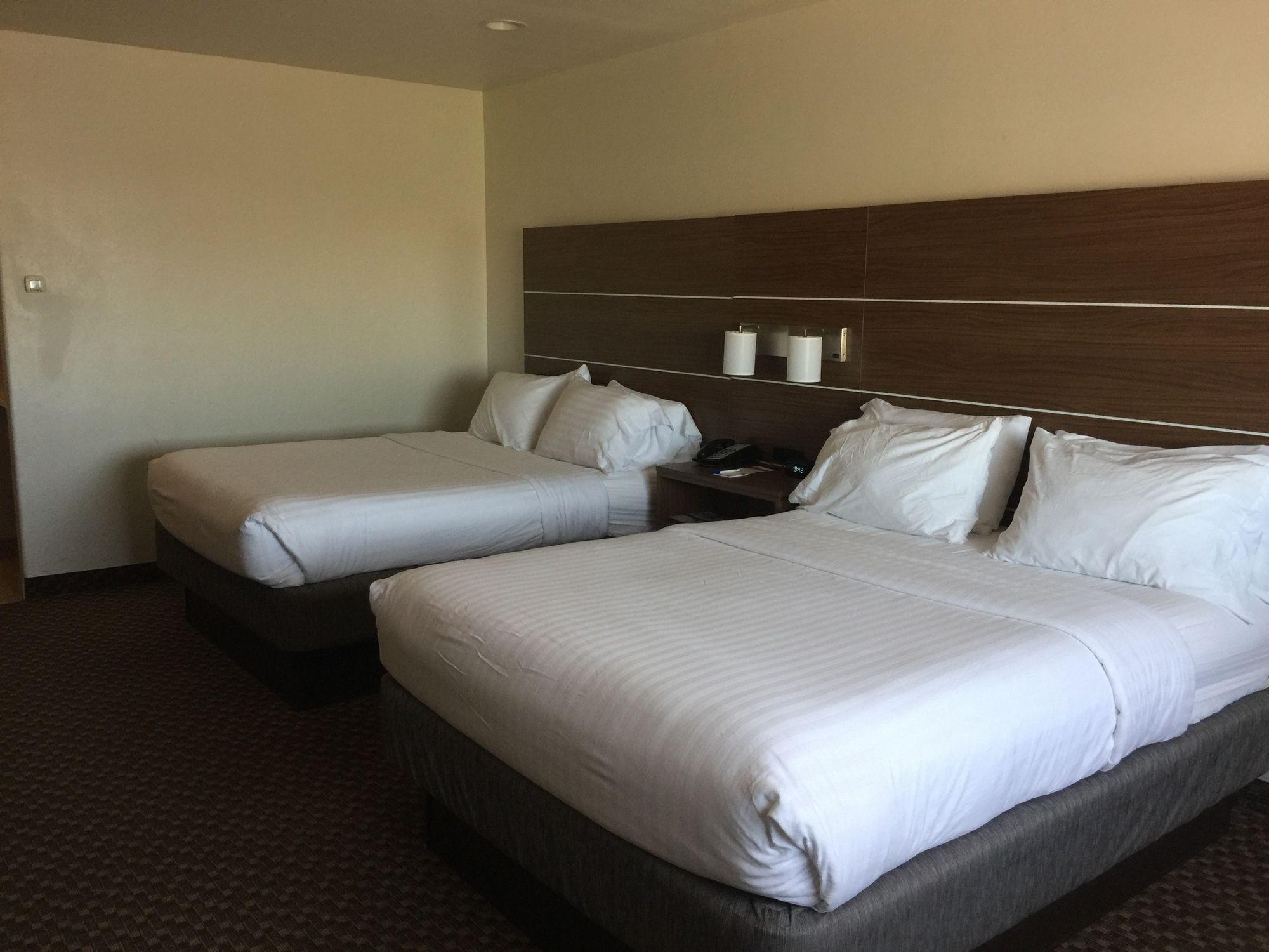 Holiday Inn Express Santa Rosa By Ihg Dış mekan fotoğraf